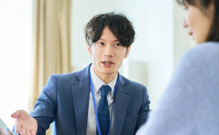 總幹事