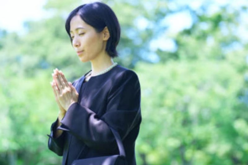 禮儀師證照好考嗎？入行讀什麼科系？證照怎麼考？費用多少？
  