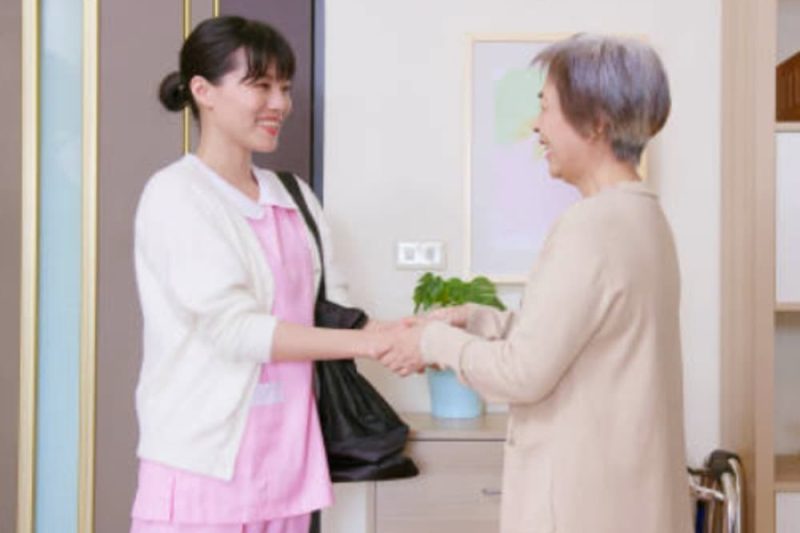 如何成為長照督導？一文盤點長照督導薪水、工作內容和適合特質
  
