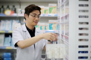 藥學系出路延伸:行銷、管理、公職與學術