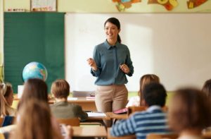 給畢業生勉勵的話:教育與傳播類