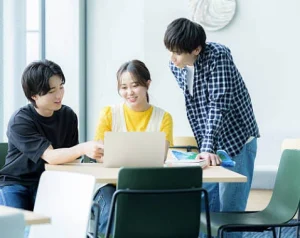 副學士升大學率