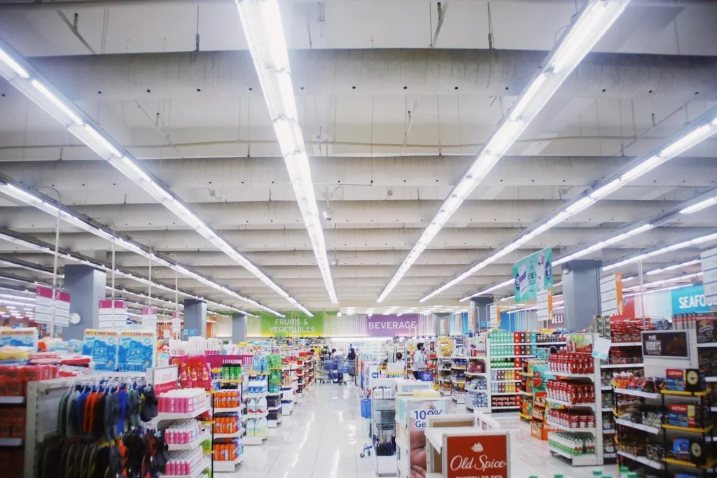 家樂福工作心得 家樂福超市內景