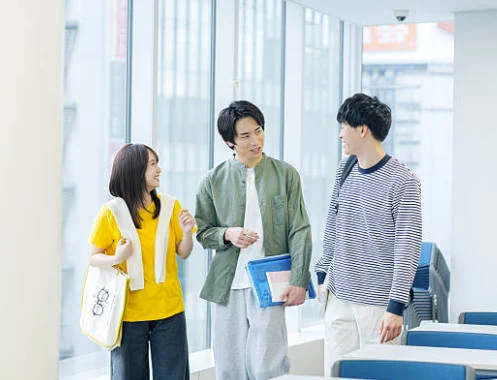 4大副學士高級文憑分別：難度、要求、升大學率比較，附選擇建議
  